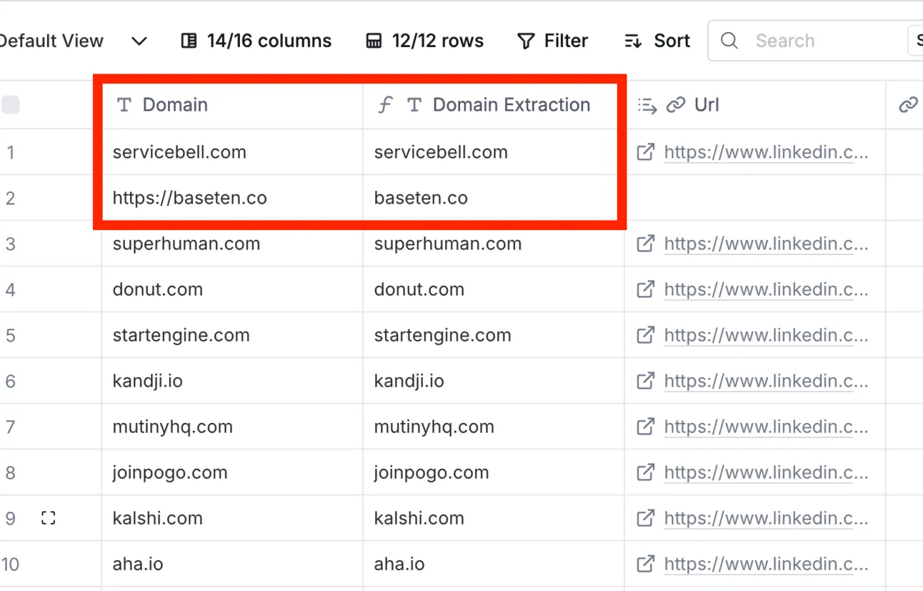 Clay table with the original Domain column next to a Domain Extraction column of clean domain names